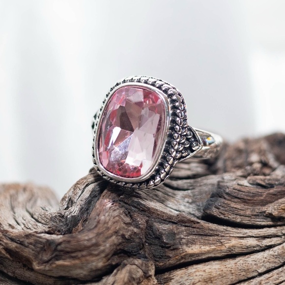 ✨Sundance Viken Antiqued Silver Pink Stone Ring - Picture 7 of 8